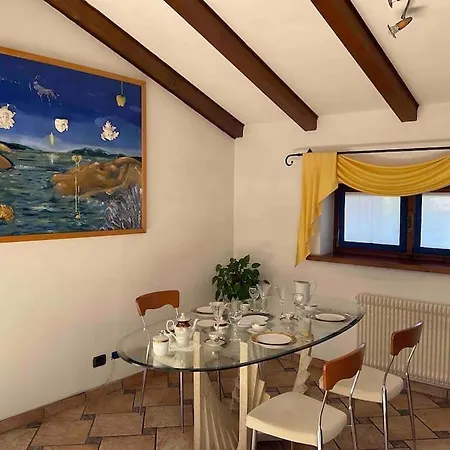 Casa Filaferro - Via Lombardia 4 * Moggio Udinese